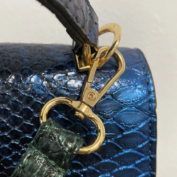 Faux Snakeskin Crossbody Bag - Picture 7 of 14